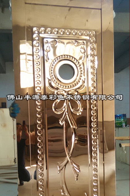 不銹鋼壓花板在KTV門板與電器領域的應用與廠家直銷優勢